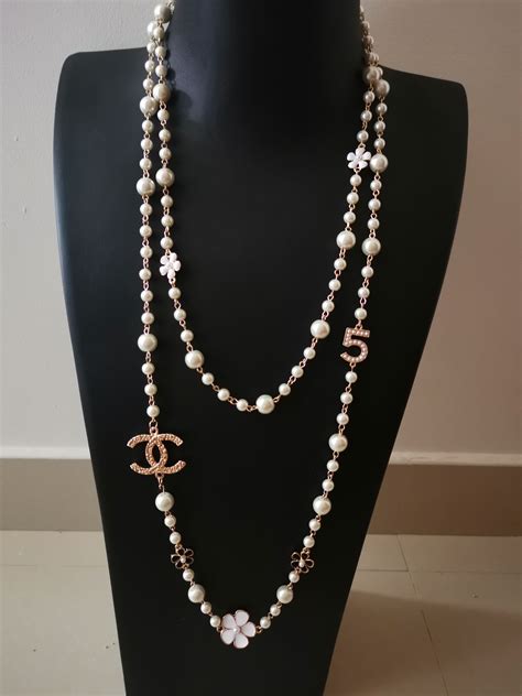 chanel necklace replicas pearls|chanel inspired long pearl necklace.